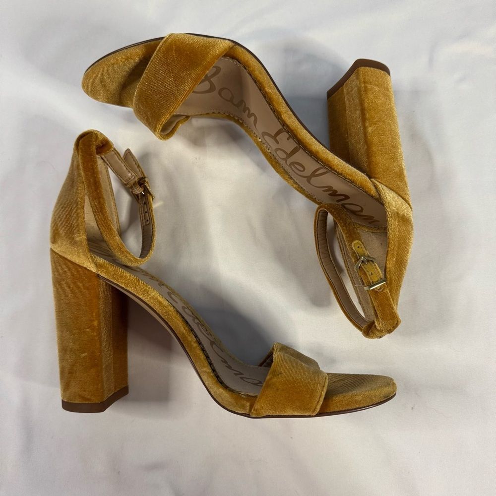 Sam Edelman Women's Tan Velvet Block Heel Sandals